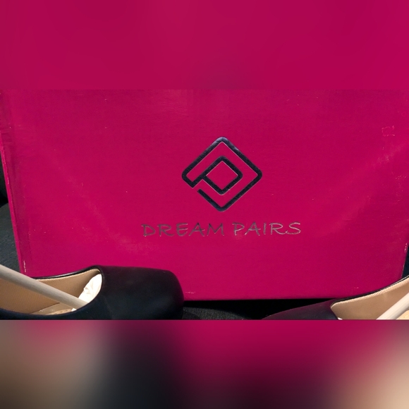 DREAM PAIRS ARPEL Women's  Low Heel Pumps Shoes New size 8.5 color black - Picture 2 of 7